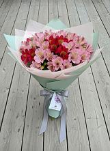 Букет цветов из:  Альстромерии #REPLACE_PRED# Нягани