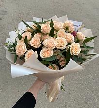 Букет Кремовые розы Латте в Нягани