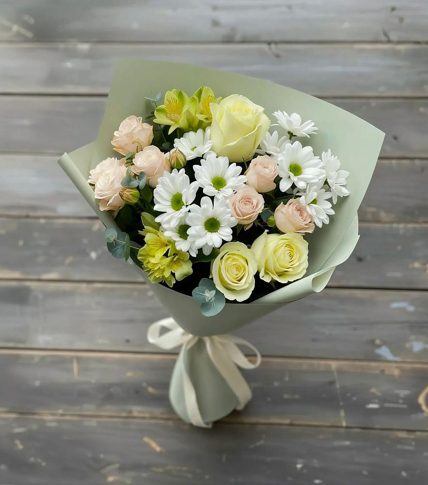 Букет цветов из: Альстромерии, Розы и Хризантемы в Нягани