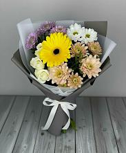 Букет цветов из:  Розы, Герберы и Хризантемы в Нягани