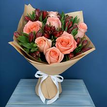 Букет цветов из:  Розы и Альстромерии в Нягани