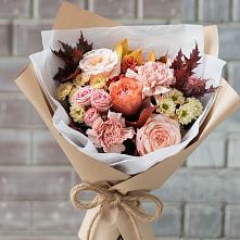 Букет цветов из:  Гвоздики, Хризантемы и Розы в Нягани