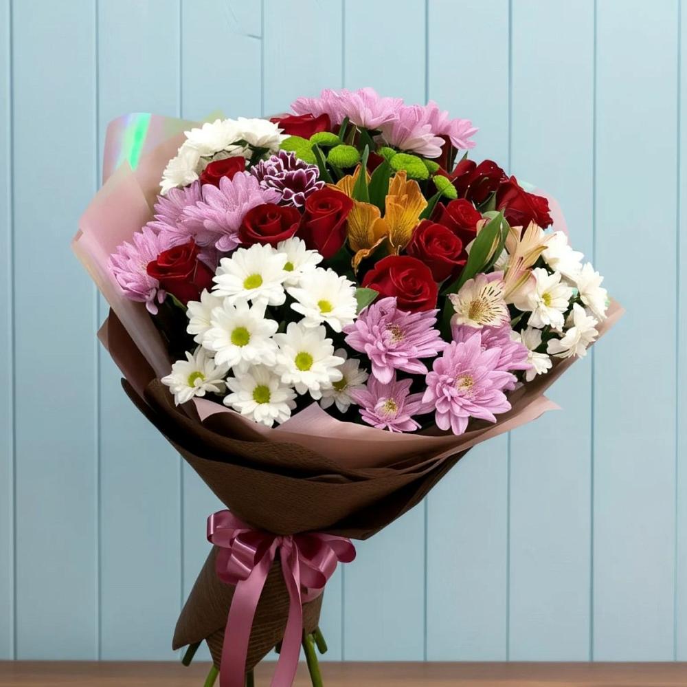 Букет цветов из: Розы, Хризантемы и Альстромерии в Нягани